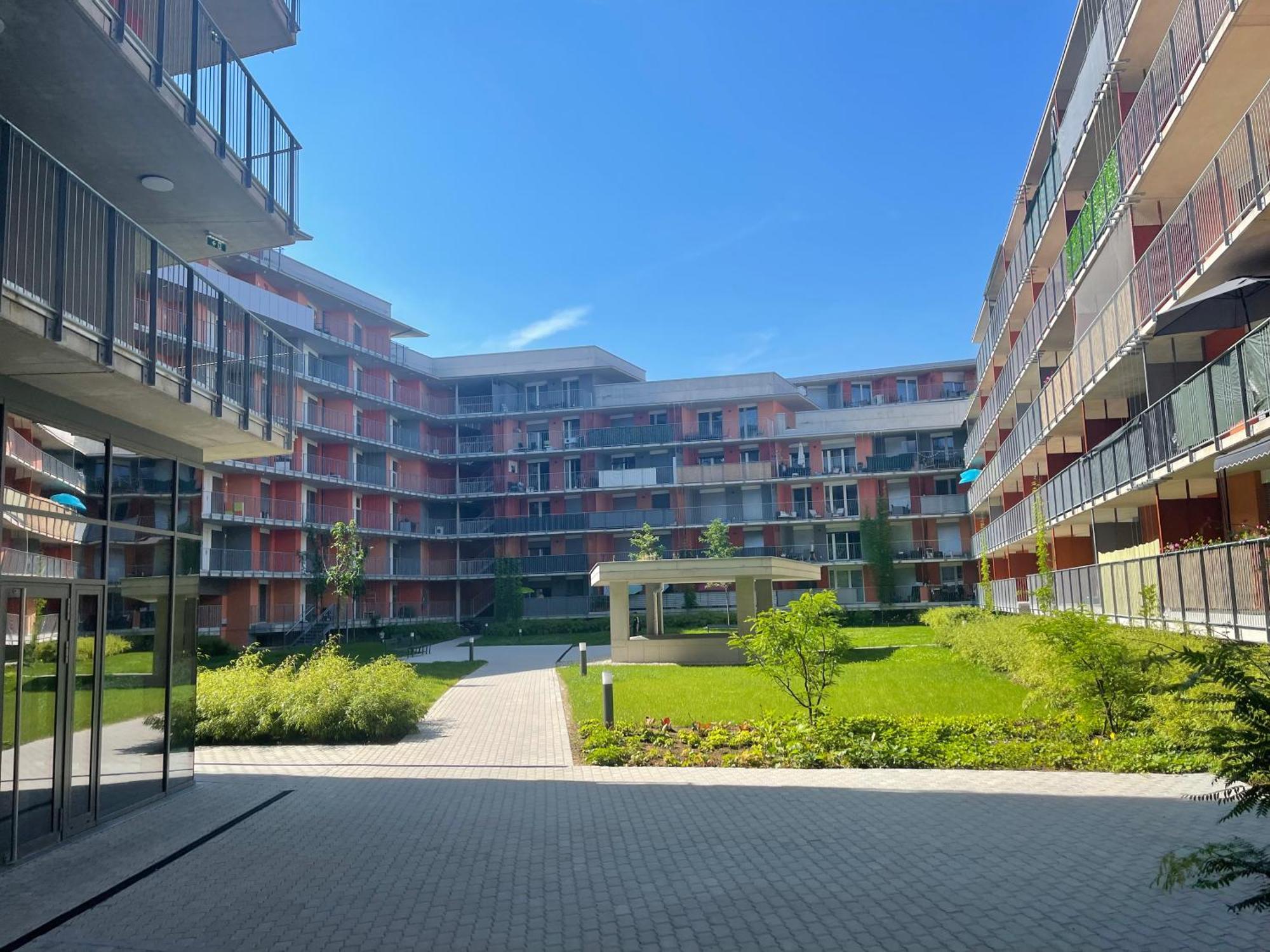 דירות גראץ 100 Qm Penthouse, Self-Check-In, 2 Parkplaetze מראה חיצוני תמונה