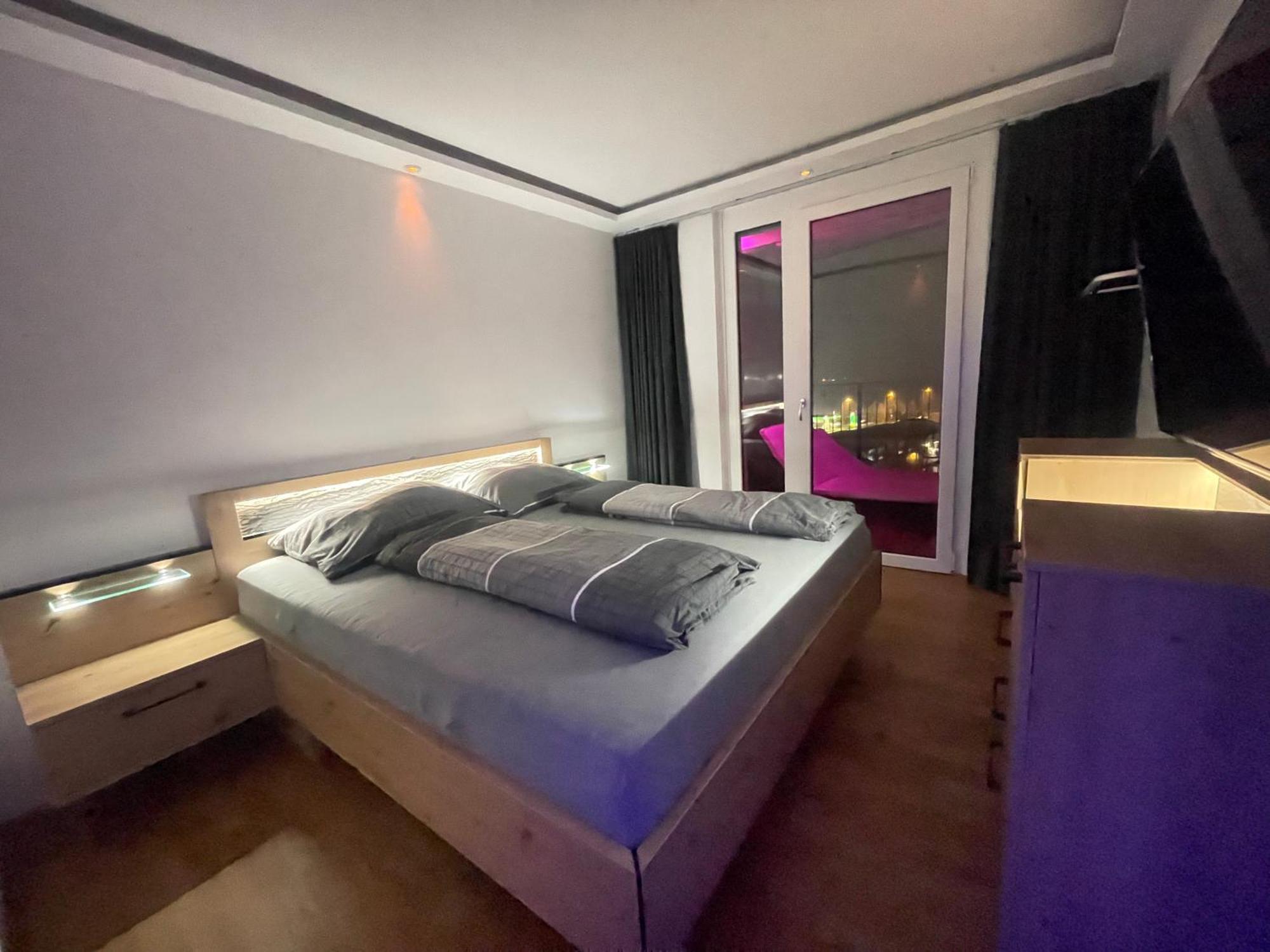 דירות גראץ 100 Qm Penthouse, Self-Check-In, 2 Parkplaetze מראה חיצוני תמונה